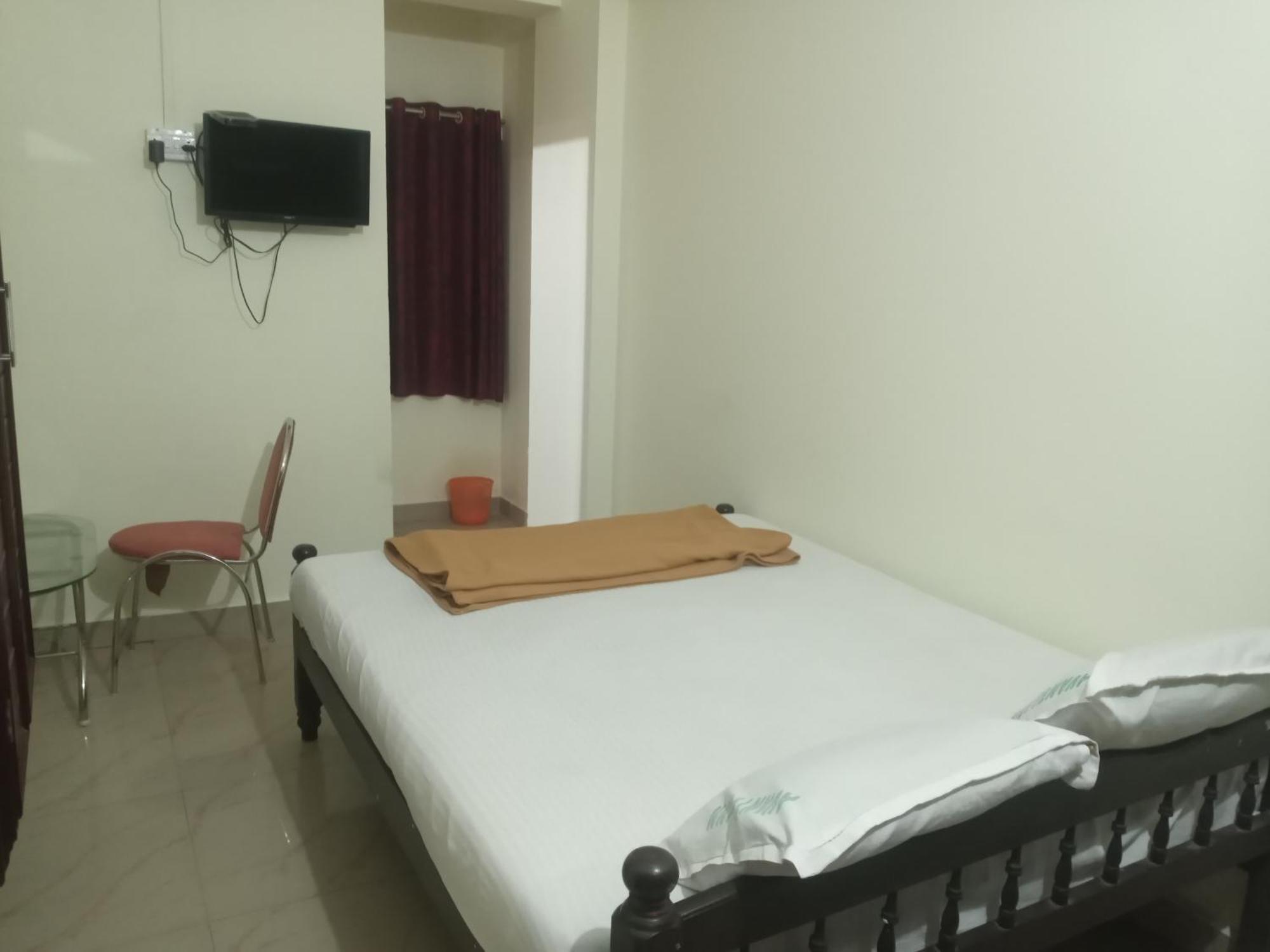 Avanti Inn Ґуруваюр Екстер'єр фото